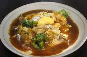 キッチンぷいぷい ちちんぷいぷい ワンコイン カレー親子丼