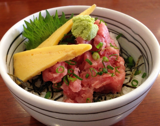 ヒルナンデス まかない飯 レシピ 海鮮丼 ネバネバ丼