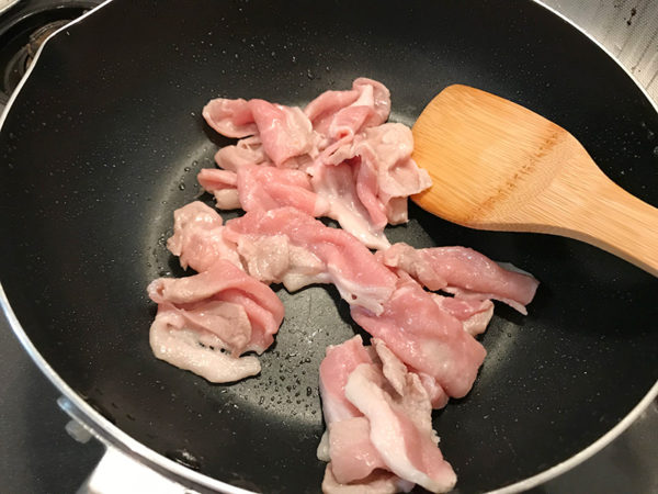 ふわとろニラ玉 作り方豚肉 炒め