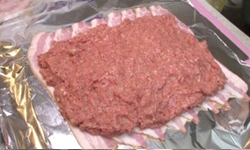 沸騰ワード 伝説の家政婦 志麻さん 作り置き レシピ 8月10日 ひき肉のベーコン巻き