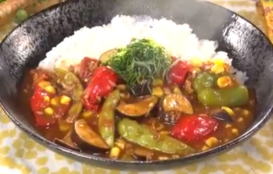 教えてもらう前と後 電子レンジ 夏野菜カレー