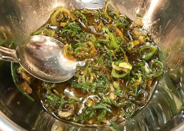 サーモン蒸しの葱生姜風味 タレ 炊き蒸し汁