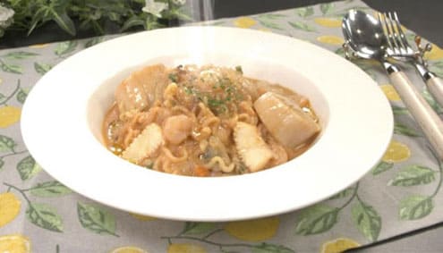 グッとラック ギャル曽根 定番アレンジレシピ ランチ 作り方 材料 辛ラーメン ペスカトーレ