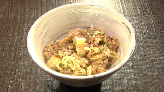 やすとも・友近のキメツケ レシピ 作り方 餃子の皮 おこわ風炊き込みごはん