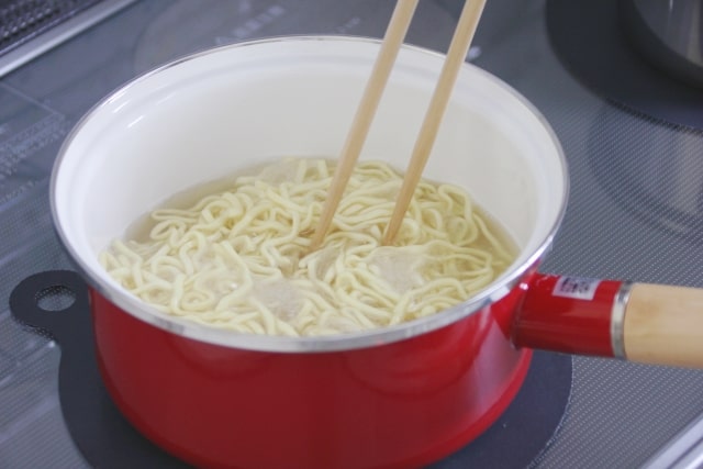 ザワつく!金曜日 レシピ インスタント袋麺アレンジレシピ ラーメン