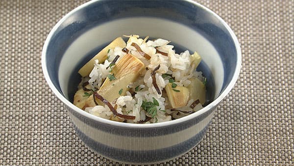 Daigoも台所 炒めて作る筍ごはん のレシピ 春野菜レシピ 22 4 19 グレンの気になるレシピ
