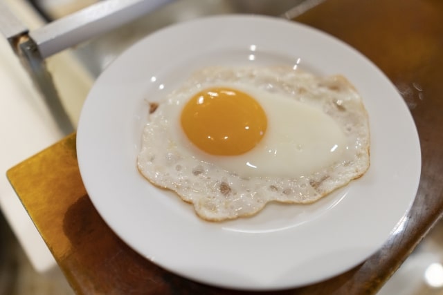 ラヴィット レシピ 作り方 ぼる塾 あんり 給食 おかしな目玉焼き