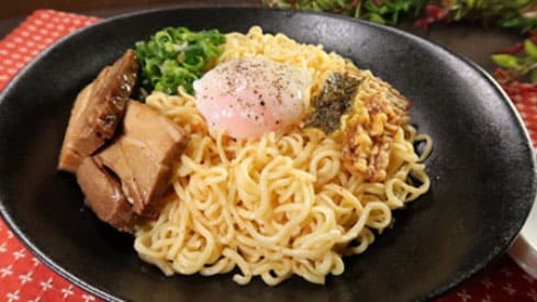 サタプラ 意外な組み合わせ インスタント麺 レシピ