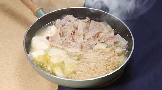 DayDay レシピ 亜希 亜希のざっくりキッチン ワンパン料理 白菜鍋