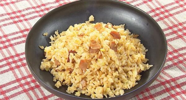 ぺこもぐキッチン 栗原心平 料理家 中華料理をワンランクUP 山下家のパラパラチャーハン