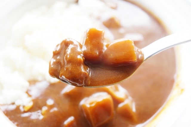 ぺこもぐキッチン 料理家 栗原心平 塚田僚一 ヘルシーグルメ バターチキンカレー