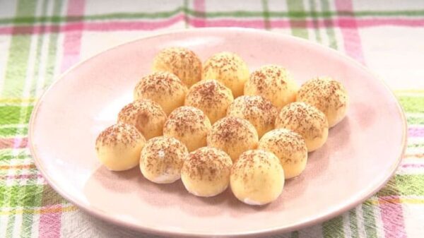 相葉マナブ さつまいも スイーツ 鎧塚 濃厚な風味 トリュフチョコ