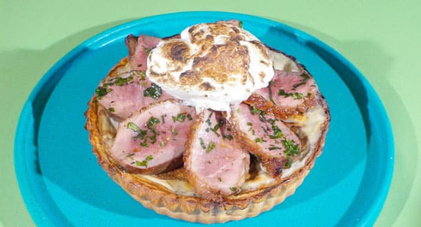 ZIP レシピ 旅するエプロン トリュフ香るアイガモのチーズケーキタルト