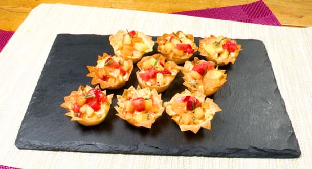 ZIP レシピ 旅するエプロン パリパリギョーザ皮のフルーツタルト