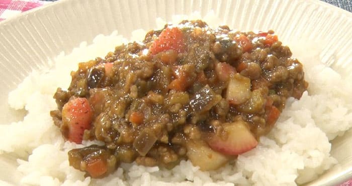 ZIP レシピ いちごを使ったレシピ いちごカレー