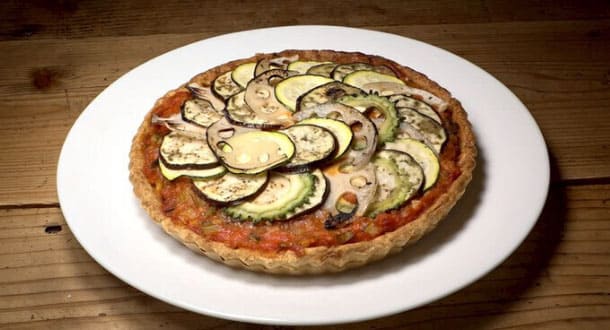 ZIP レシピ 旅するエプロン 沖縄 島らっきょうのラタトゥイユキッシュ