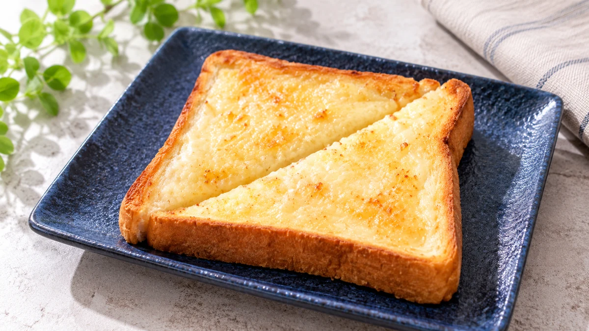 DayDay.「レアチーズケーキ風トースト」ドレッシング活用レシピ