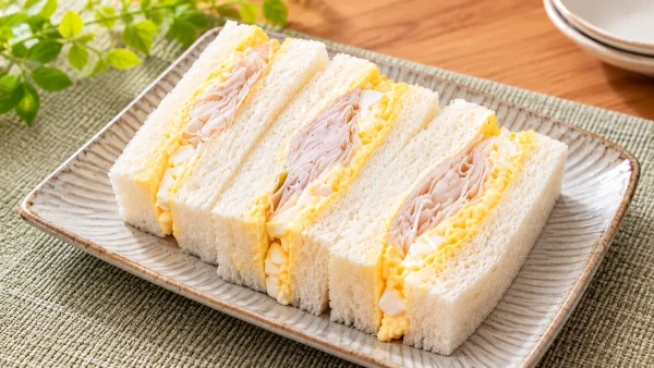 相葉マナブ「旬の産地ごはん・れんこんたまごサンド」