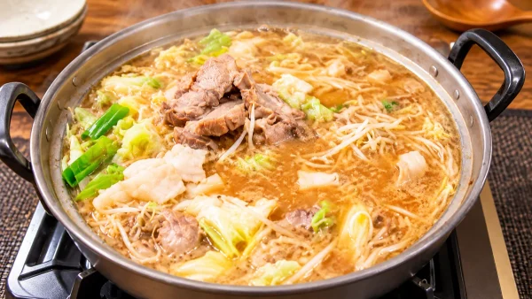 有吉ゼミ「グルメすぎる玉ノ井部屋・濃厚ラーメン風ちゃんこ鍋」